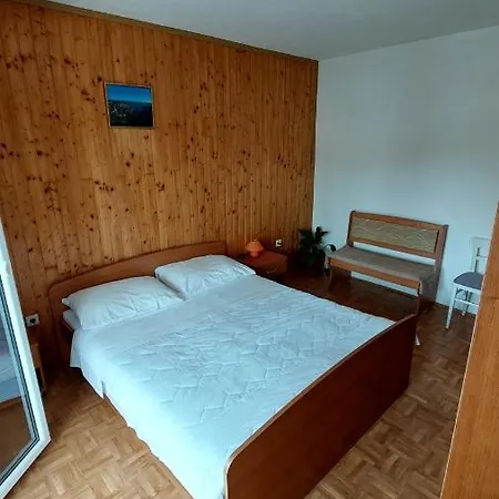 Julija Apartmán